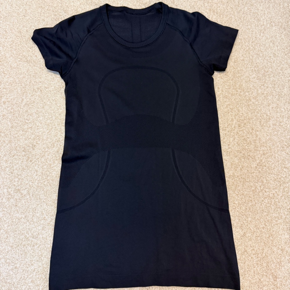 Lululemon Swiftly Tech T-Shirt Hip Length